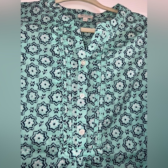 TALBOTS 3/4 Sleeve V Neck Blouse Size SP - Picture 4 of 8